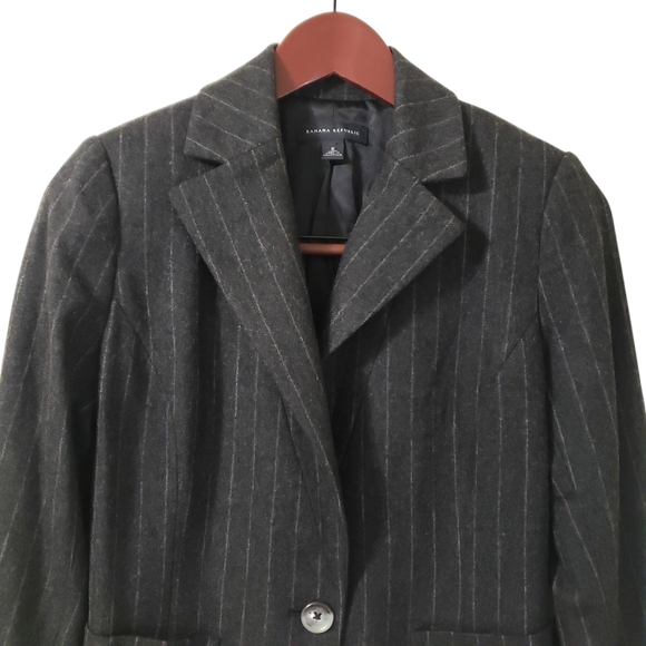 Banana Republic Vtg Y2K Womens Wool Cashmere Grey Pinstripe Blazer Jacket Sz 6 - Picture 2 of 14